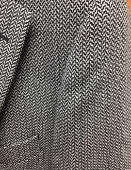 Douglas Black and White Patterned Pure Wool Jacket. Size Regular 38